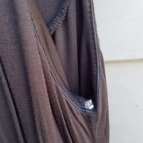 Vibe Black Stretchy Dress With Rosettes size Medium - Picture 4 of 8